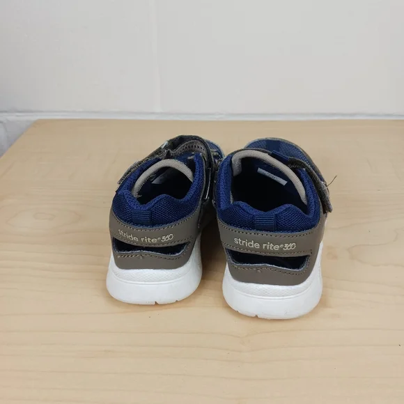 Stride Rite 360 Brinley Boys Size 9M Sandals Closed Toe Brown & Blue - Picture 5 of 8